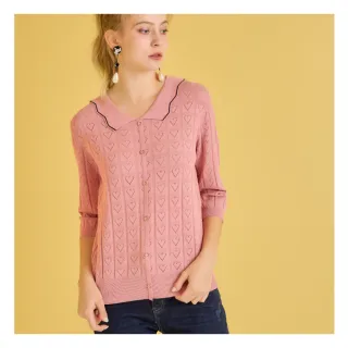 【YUTZUYA 優姿雅】甜美娃娃領鏤空愛心格鑽釦造型針織衫/上衣(七分袖/鏤空針織/高彈力/輕盈溫暖/毛衣)