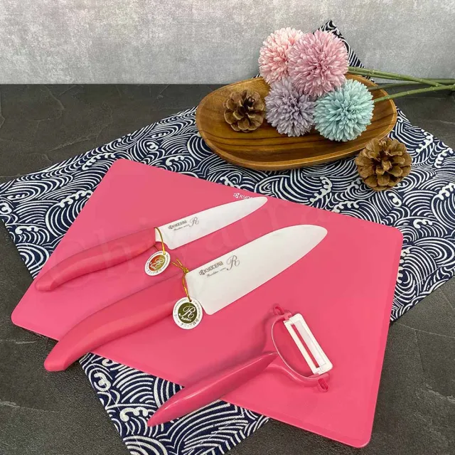 【KYOCERA 京瓷】日本製 抗菌陶瓷刀 水果刀 削皮器 砧板 金色限定版4件組-粉色(刀刃14+11cm)