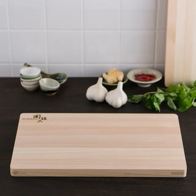 【日本貝印KAI】日本製-匠創名刀關孫六 天然檜木砧板 切菜板 料理板(39x24x2cm)
