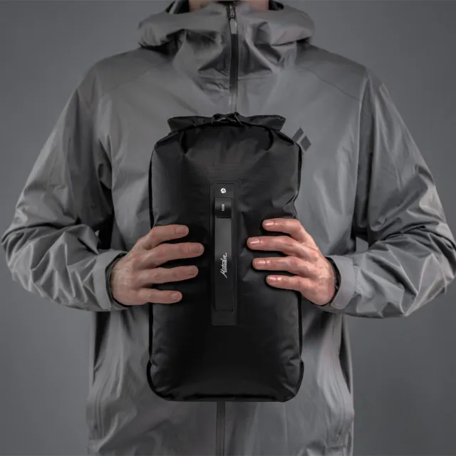 【Matador 鬥牛士】FlatPak Drybag 防水乾燥袋 8(收納/IPX7/乾燥/旅行/登山/攻頂/滑雪/海邊)