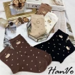 【HanVo】現貨 超值3件組 日系點點小熊可愛刺繡中筒襪 百搭舒適親膚棉質襪(任選3入組合 6283)