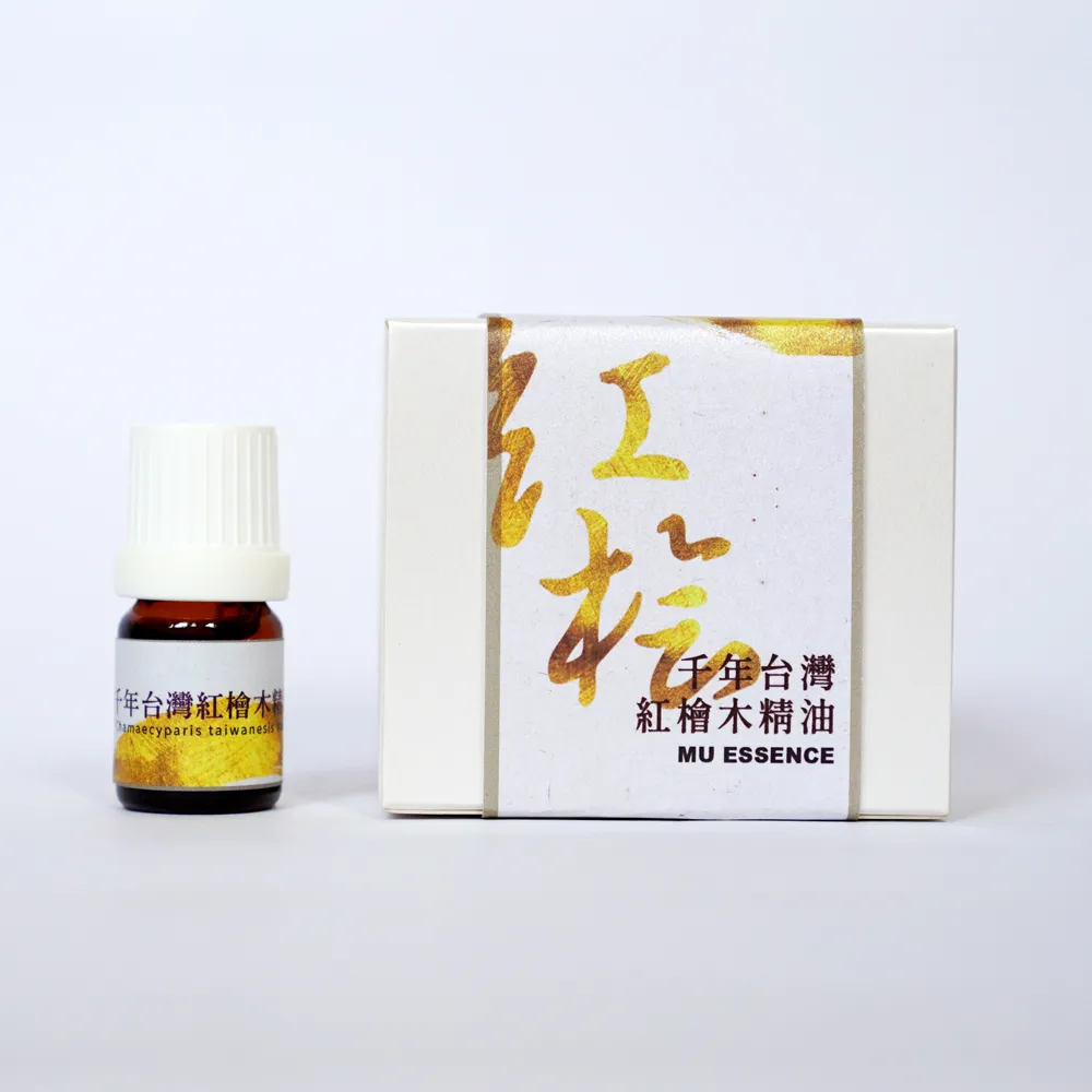 【MU LIFE 荒木雕塑藝品】千年台灣紅檜木百分百天然精油 - 5ml(台灣紅檜)