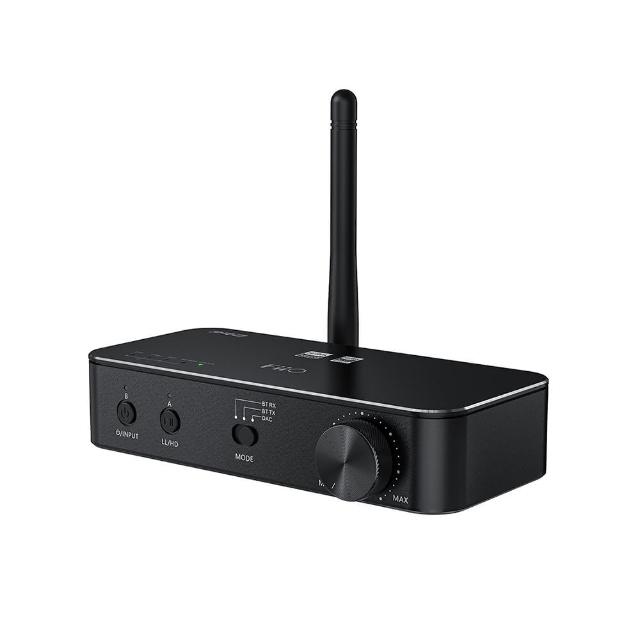 FiiO BTA30 PRO 是一款高解析度藍芽耳機，結合高保真音質與雙麥克風降噪技術，提供清晰通話與沉浸式音效。內建高效能充電盒，支援快充功能，續航力強，適合日常通勤與運動使用。輕巧舒適的耳塞設計，搭配穩定的藍芽連線，是追求音質與便利性的理想選擇。