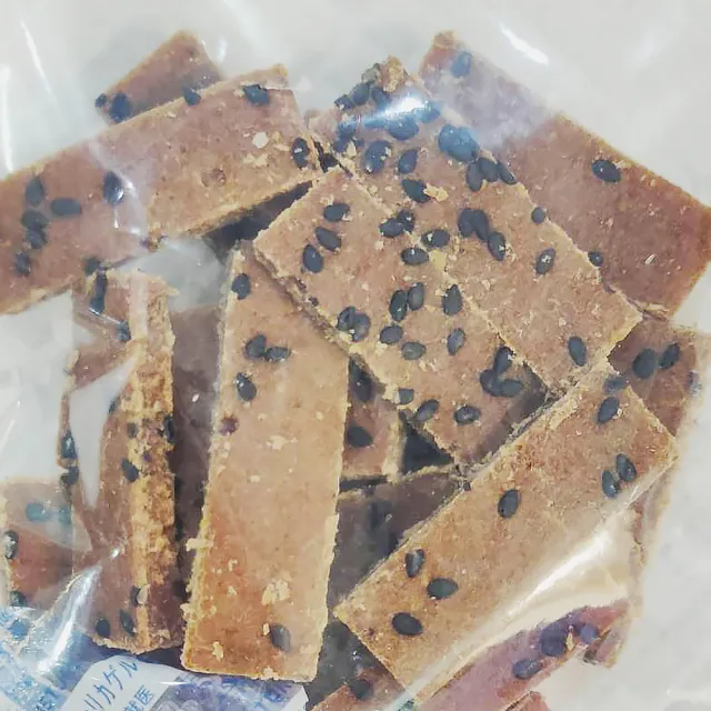 【肯麥斯caninestar】肯麥斯(汪喵牛肩肉亮毛護膚黑芝麻薄切片)