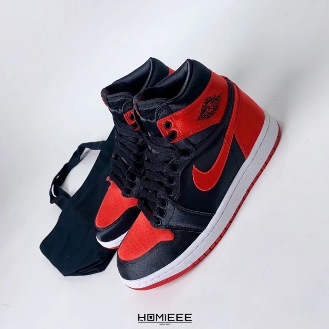 NIKE 耐吉 Air Jordan 1 High OG Satin Bred 黑紅 絲綢 女鞋(FD4810-061)