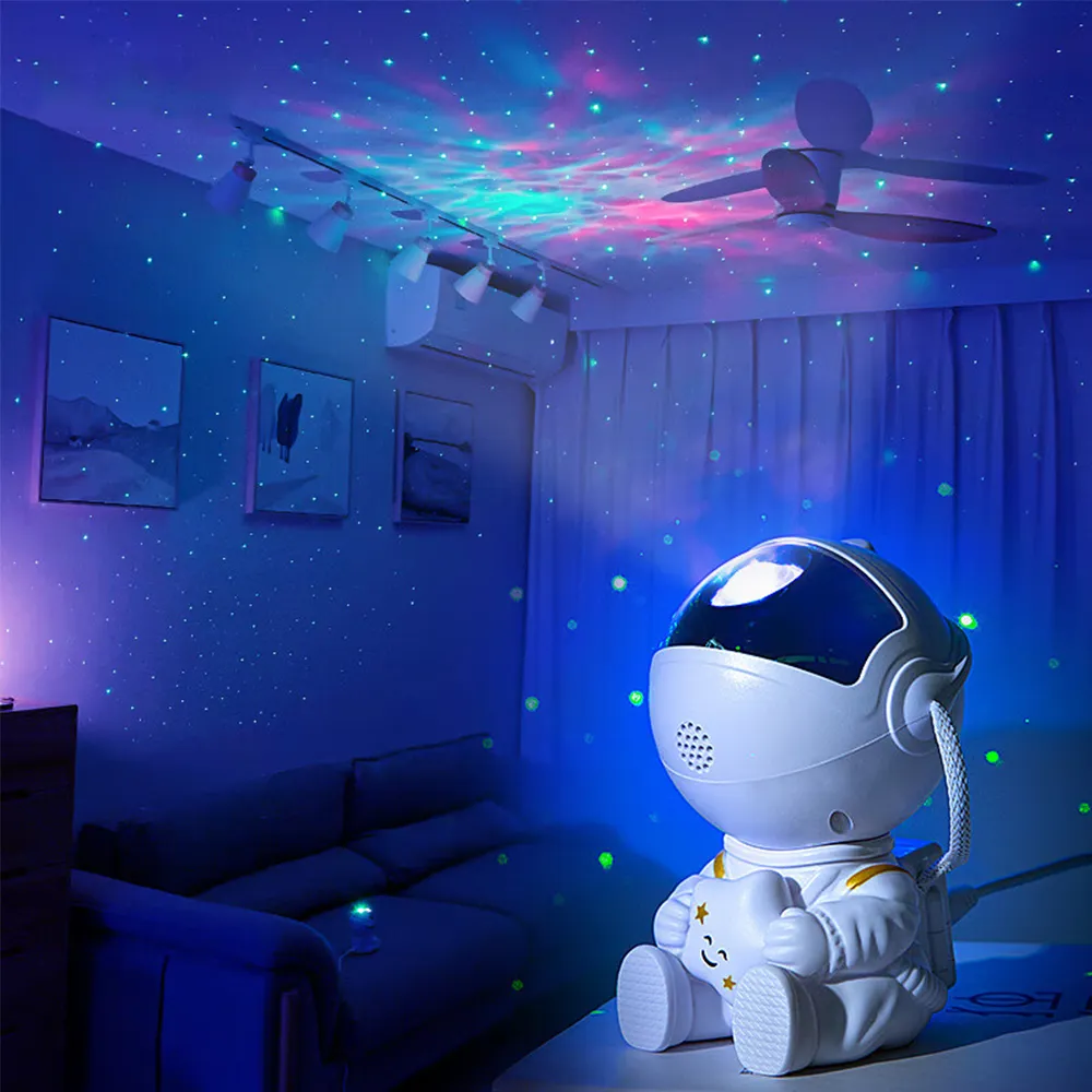 【ZTMALL】10種星空切換投影燈 抱星星宇航員造型宇宙折射燈 夢幻燈