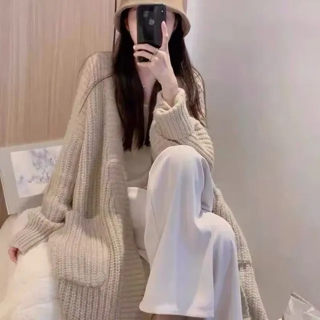 【D.studio】韓版慵懶風寬鬆長版針織外套(大衣 風衣 上衣 女裝 衣服 外套 長袖上衣 長版外套 毛衣 J291)