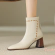 【Taroko】刺繡線條法式軟皮革粗跟短靴(2色可選)