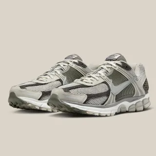 【NIKE 耐吉】休閒鞋 Nike Zoom Vomero 5 Iron Ore Flat Pewter 卡其灰 老爹鞋 男鞋 FD0791-012