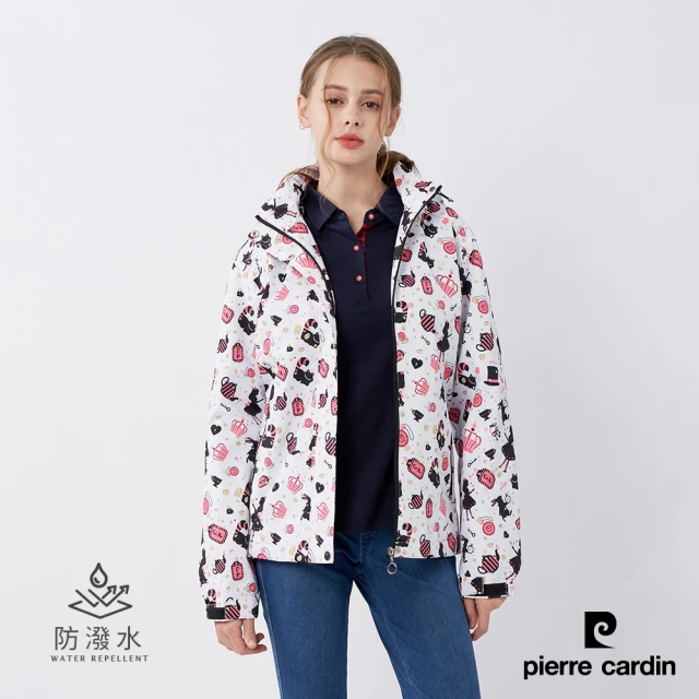 pierre cardin 皮爾卡登 女款 戶外防風防潑水可拆帽愛麗絲印花外套-白色(6235793-90)