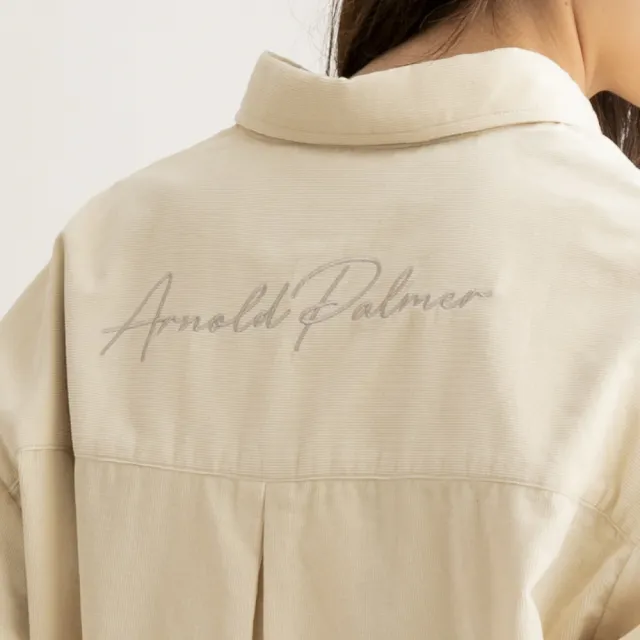 【Arnold Palmer 雨傘】女裝-品牌英文刺繡燈芯絨長版襯衫(米色)