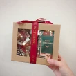 【KIRA與花花藝】聖誕樹蠟燭×乾燥花束 交換禮物盒/紅色緞帶款(附燭台.LED燈.酒巧克力2入/聖誕禮物/聖誕節)