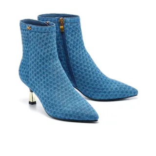 【MELROSE】美樂斯 率性時髦小M字菱格牛仔布尖頭高跟短靴(淺藍)