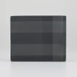 【BURBERRY 巴寶莉】BURBERRY立體金屬黑字LOGO格紋帆布6卡對折短夾(炭黑)
