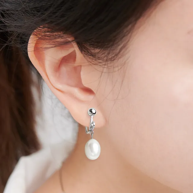 【大東山樑御珊瑚】天然珍珠橢圓形夾式耳環(7-8mm)