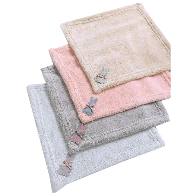 【良居生活】25x25cm買3送3-珊瑚絨可掛式家用不掉毛 強力吸水去汙 擦手巾 抹布(送3掛勾)