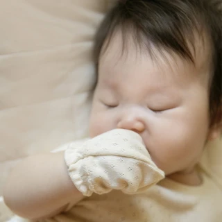 【MARURU】新生兒寶寶手套 有機棉洞洞款 通過日本有機棉協會認證(新生兒寶寶嬰童baby防止臉部抓傷)