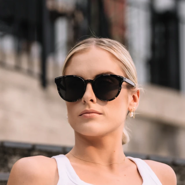 Oakley SUTRO LOW BRIDGE FIT(亞洲