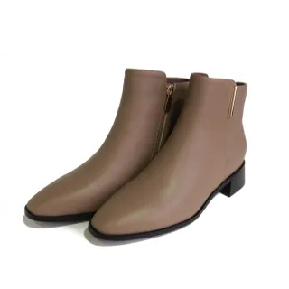 【KOKKO 集團】氣質簡約方頭牛皮短靴(黑色)