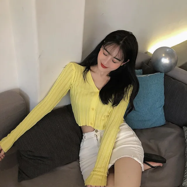 【D.studio】韓版單排扣V領修身短版外套(短版上衣上衣女裝衣服外套薄外套罩衫防曬外套長袖上衣 J129)
