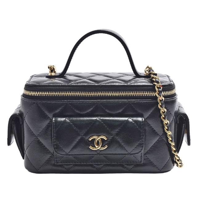 【CHANEL 香奈兒】經典雙C LOGO菱格紋小羊皮多口袋拉鍊手提/斜背包(黑AP3017L-BLK-GP)