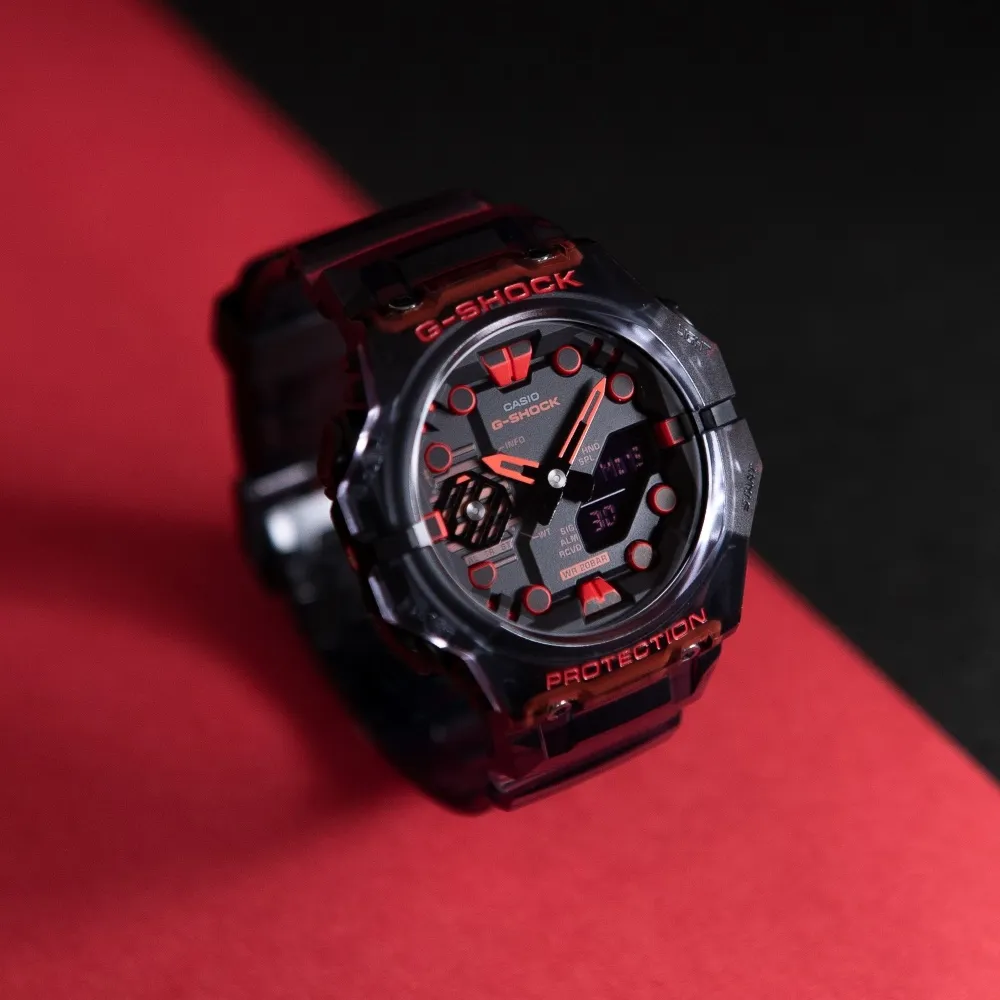 【CASIO 卡西歐】G-SHOCK 藍牙 碳纖維核心防護 半透明 機械戰甲 科幻炫黑紅(GA-B001G-1A)