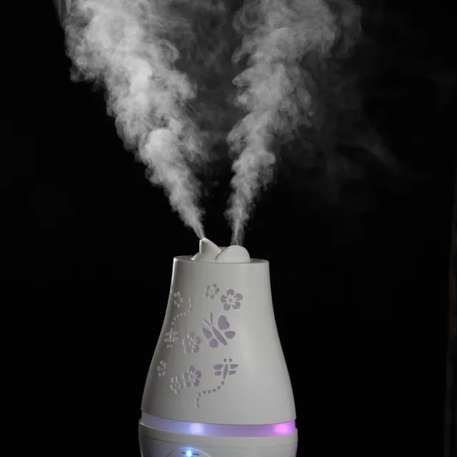 【Warm】雙噴頭香薰機薰香機加濕器超音波負離子水氧機W-220白(加來自澳洲進口精油x5瓶)