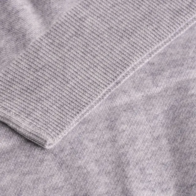 【CHINJUN】Chinjun羊毛針織背心-淺灰｜V領針織毛衣、親膚保暖