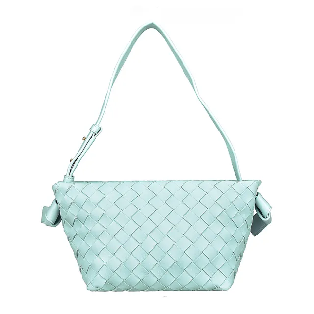 【BOTTEGA VENETA 寶緹嘉】BV BOTTEGA VENETA內裡壓印LOGO編織造型羊皮磁吸式肩背包(淺藍)