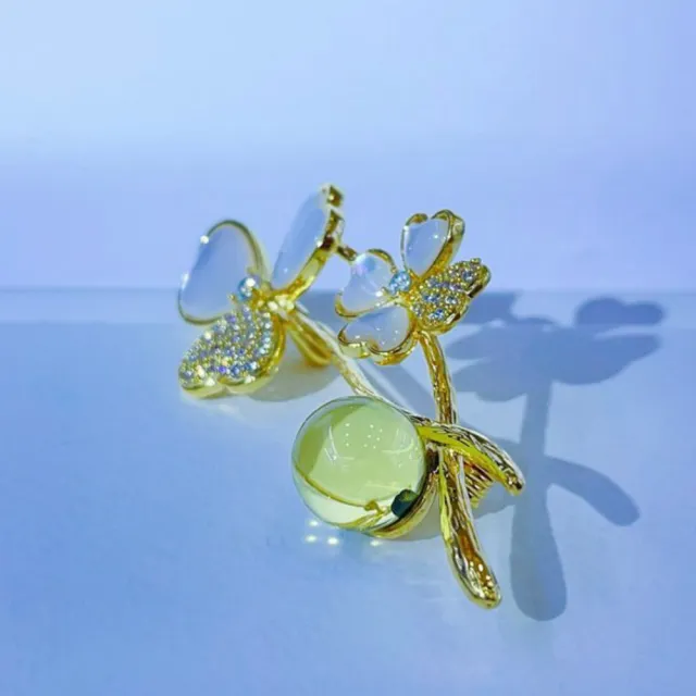 【勝弘珠寶】多明尼加藍珀淨水四葉草胸針-10mm