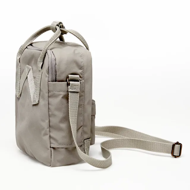 【Fjallraven】Kanken Sling 瑞典 小狐狸 北極狐 霧灰 Fog 小背包 斜包 肩背包 小背包 側包 胸包 隨身包