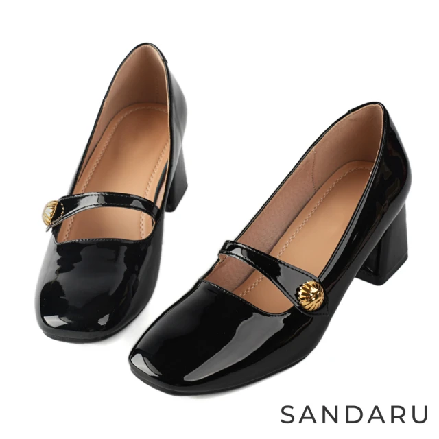 SANDARU 山打努SANDARU 山打努 瑪莉珍 方頭復古金釦漆皮中跟鞋(黑)