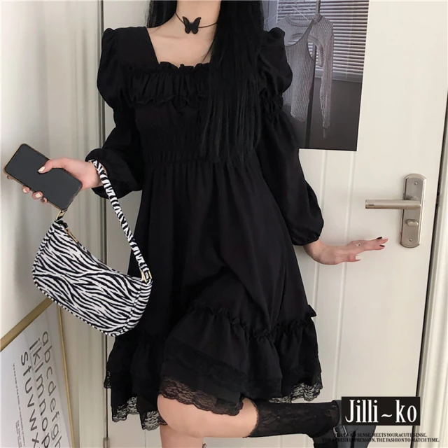 【JILLI-KO】羅莉塔日常百搭黑色蕾絲木耳方領連衣裙-F(黑)