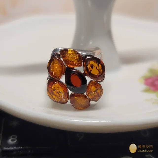 【優雅琥珀】來自波蘭 綺麗與優雅之雙色琥珀 純銀戒指(波蘭設計製造 雙色琥珀之華麗展現)
