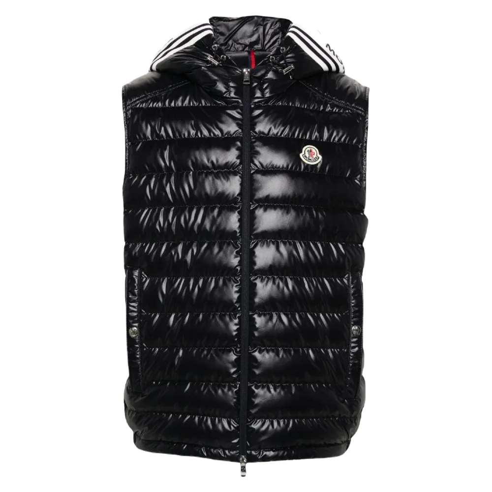 【MONCLER】春夏新款 男款 CLAI 連帽羽絨背心-黑色(1號USA-S、2號USA-M、3號USA-L、5號USA-XXL)