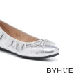 【BYHUE】簡約質感芭蕾風蝴蝶結牛皮軟芯Q底平底鞋(銀)