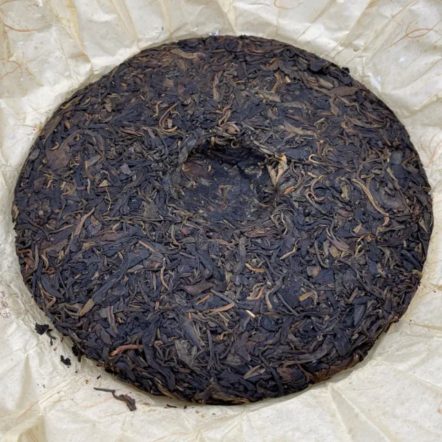 【盛嘉源】易武老樹茶 2008年(普洱茶   生茶 400g)