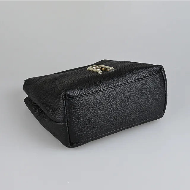 【FURLA 芙拉】FURLA Primula復古金屬拱門LOGO荔枝紋小牛皮扣式手提斜背流浪包(迷你/黑)