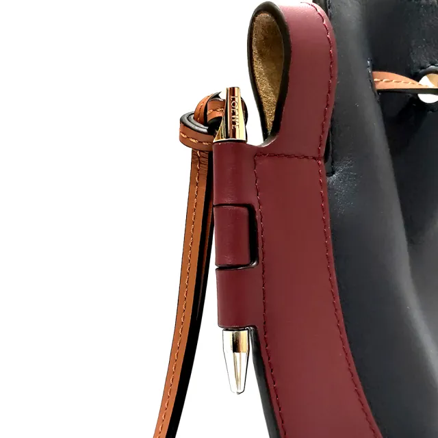 【LOEWE 羅威】A826303X03 Horseshoe小牛皮抽繩單肩/斜背包(藍色)