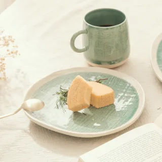 【YU Living 信歐傢居】日式陶瓷仿麻壓紋造型點心盤 八吋盤(海藍色/餐盤 餐具 餐廚用品)