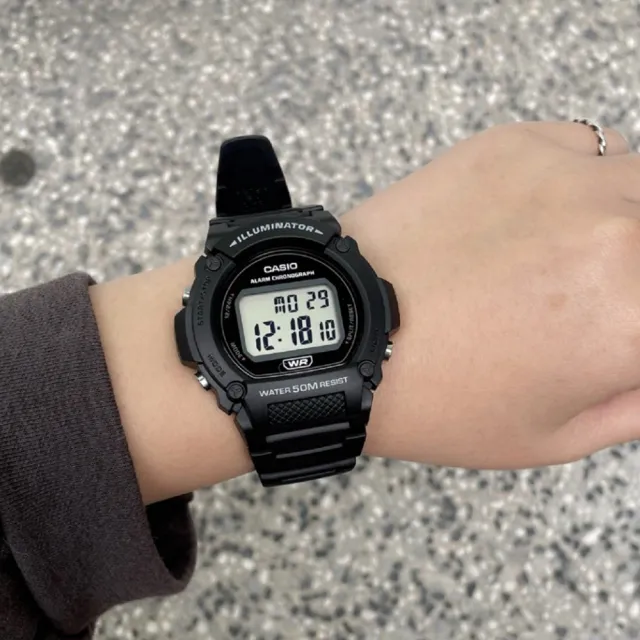 【CASIO 卡西歐】卡西歐 復古風造型圓形數位休閒運動計時電子錶 多色可選 學生當兵中性(W-219H)