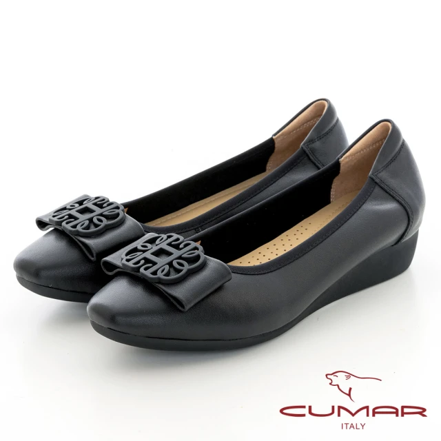 CUMARCUMAR 小方頭同面色飾釦楔型低跟鞋(黑色)