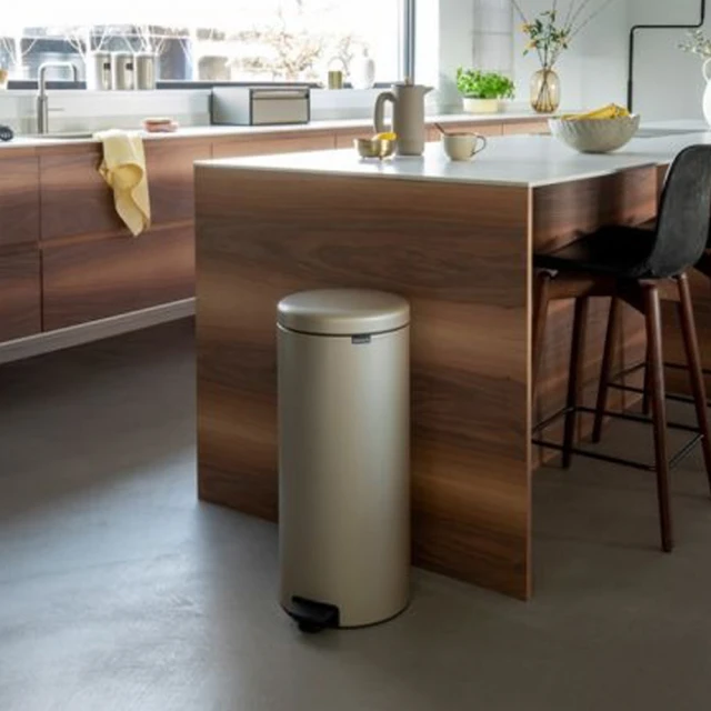 Brabantia NEWICON環保垃圾桶-12L月牙白(