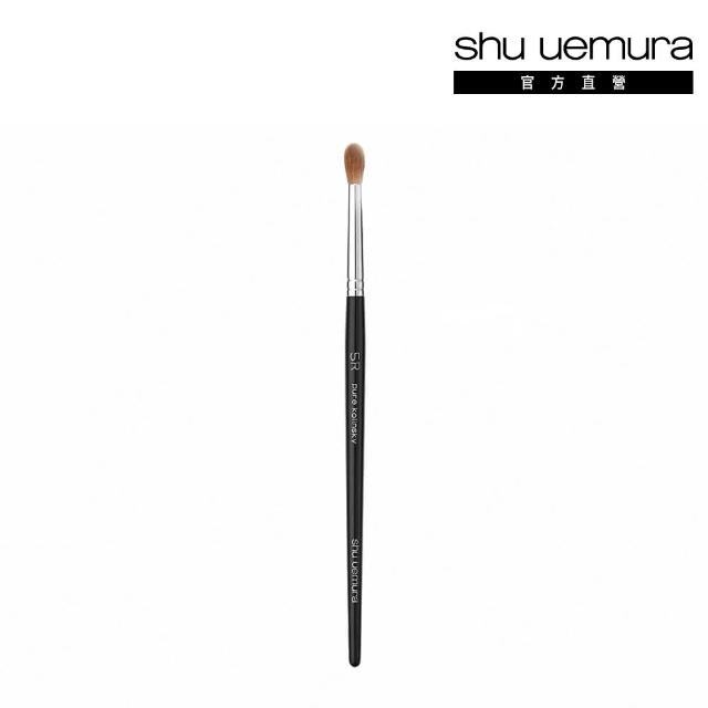 SHU UEMURA植村秀專業眼線刷，設計精緻，刷毛柔軟且富有彈性，能精準勾勒眼線，提供自然細膩的妝效。適合各種眼型與妝容需求，是化妝師與彩妝愛好者必備的專業工具。