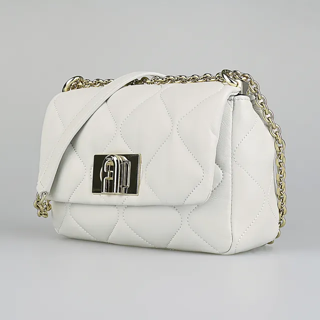 【FURLA 芙拉】FURLA 1927雙F字LOGO小羊皮菱格絎縫設計旋轉釦式肩背/斜背包(迷你/棉花糖白)