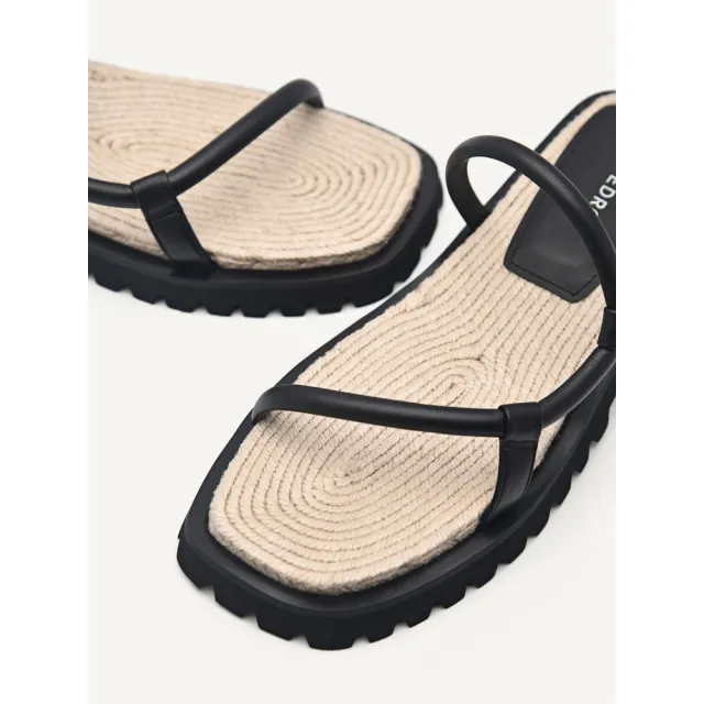 【PEDRO】復古細帶編織沙灘涼鞋-黑/白色(小CK高端品牌)