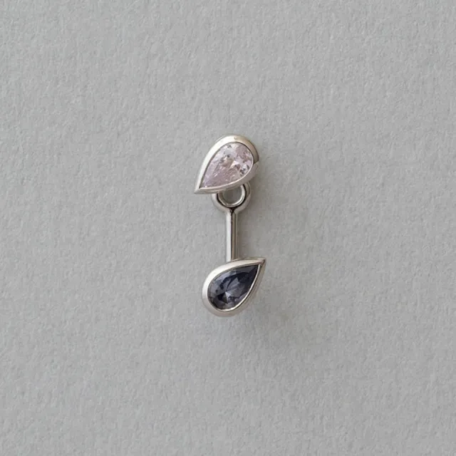 【ete】Wrap Pierce 水滴鑽飾包覆造型單耳環(鉑金色)