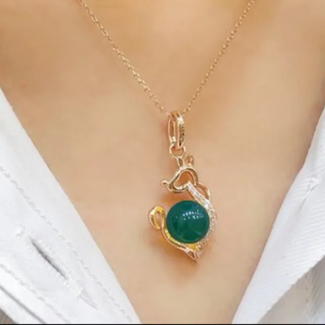 【勝弘珠寶】多明尼加藍珀精巧貴賓狗項鍊-8mm