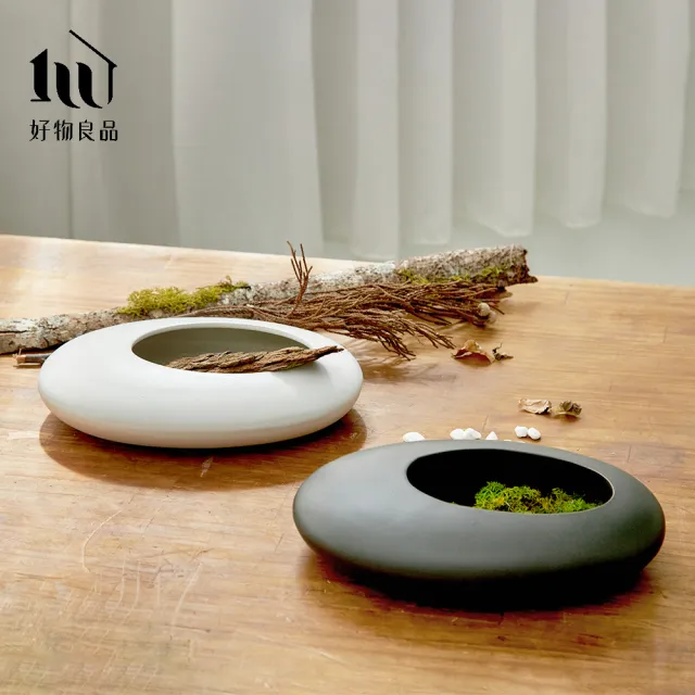 【好物良品】中式古典禪意扁形陶瓷花瓶(花藝花器 插花裝飾品 桌面餐桌擺飾)