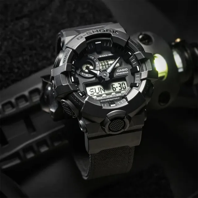 【CASIO 卡西歐】G-SHOCK  Cordura尼龍錶帶 街頭潮流雙顯手錶- 畢業 禮物(GA-700BCE-1A)